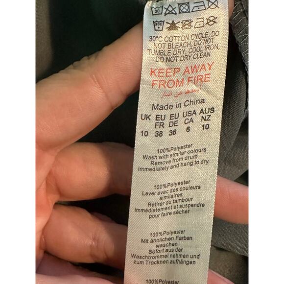 PRETTYLITTLETHING grayish green wide legs front tie pants size 6 - Picture 4 of 9